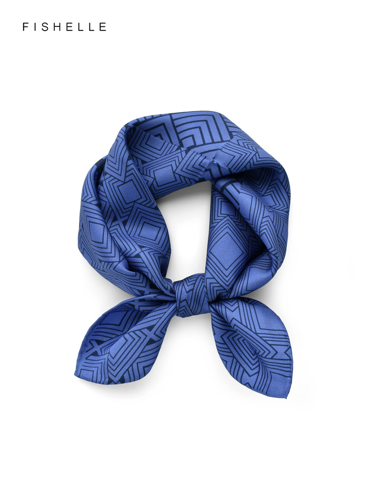 Çin klasik mavi beyaz porselen - Ascot Neck Scarf incelemesi ve fiyatı