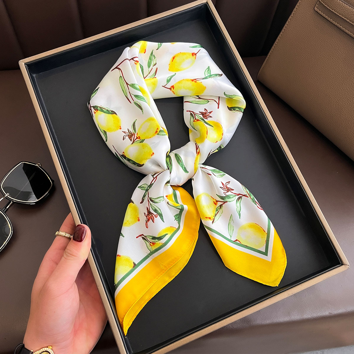 2025 yeni sarı limon baskı kar - Ascot Neck Scarf incelemesi ve fiyatı